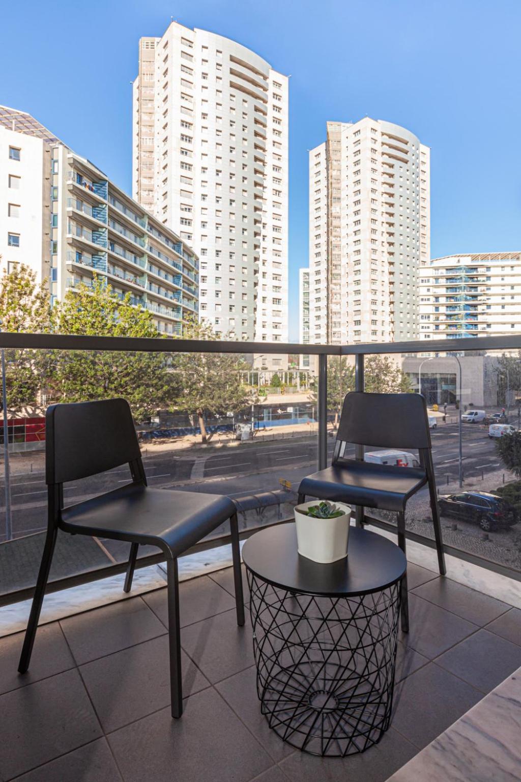 Apartamento Lisboa Sete Rios Eksteriør bilde